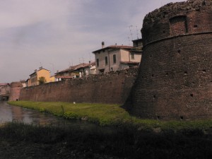 Soncino l'esterno delle mura